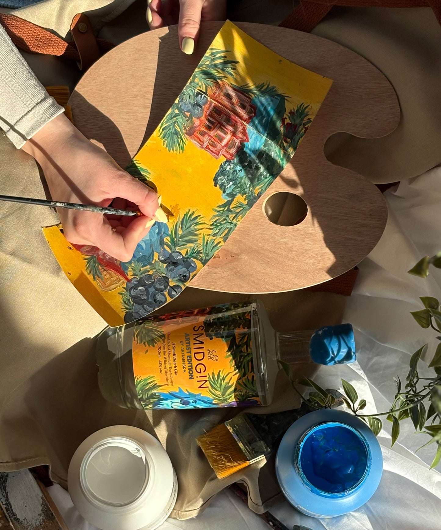 Smidgin Artist Edition 2025 by Artmenska, 700ml