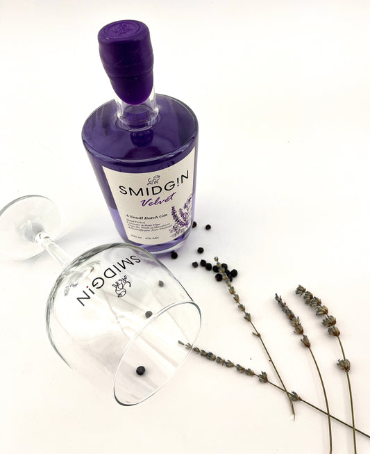 Smidgin Velvet 700ml & branded glass