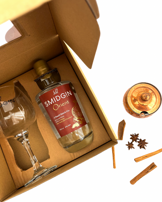 Smidgin Orient 700ml & branded glass